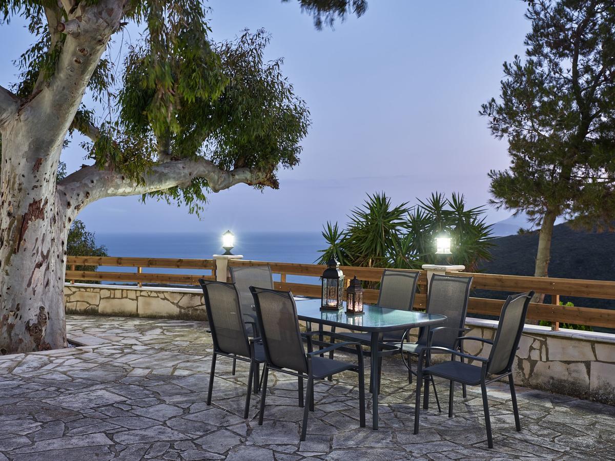 Villa Kanalos - Private Pool & Stunning Views, By Zantewize Kalamákion Dış mekan fotoğraf